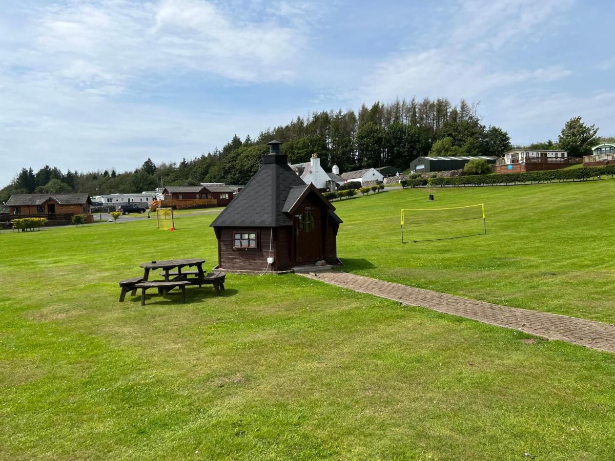 Jungle House No.26 At Three Lochs Holiday Park Newton Stewart Exterior photo